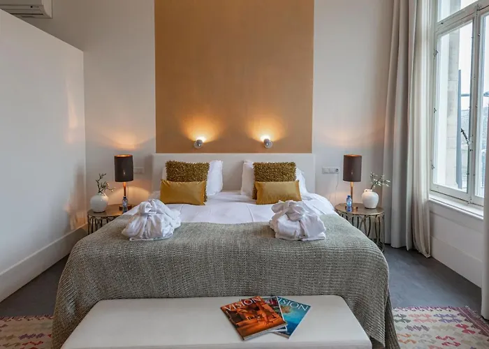 Bossche Stationsweg 2* دين بوس