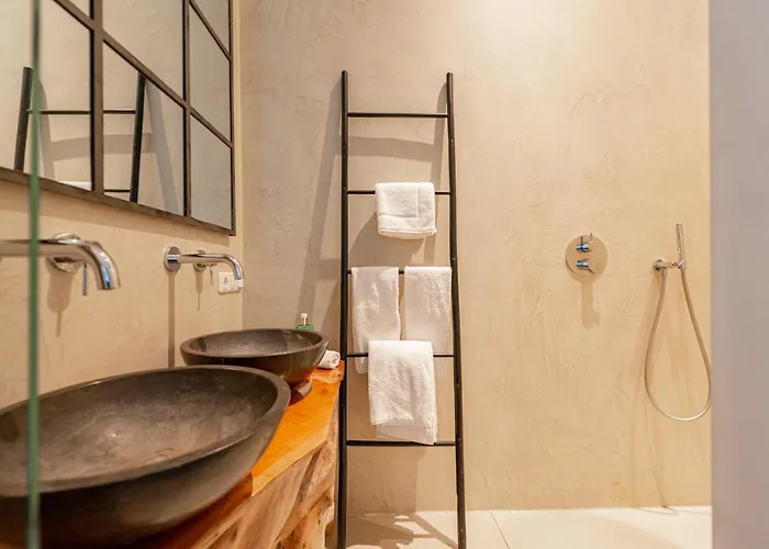 Bossche Stationsweg 2*