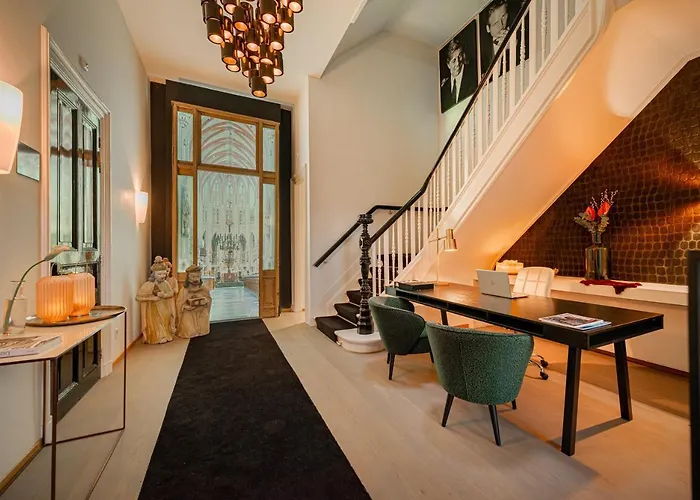 Bossche Stationsweg 2* Bois-le-Duc