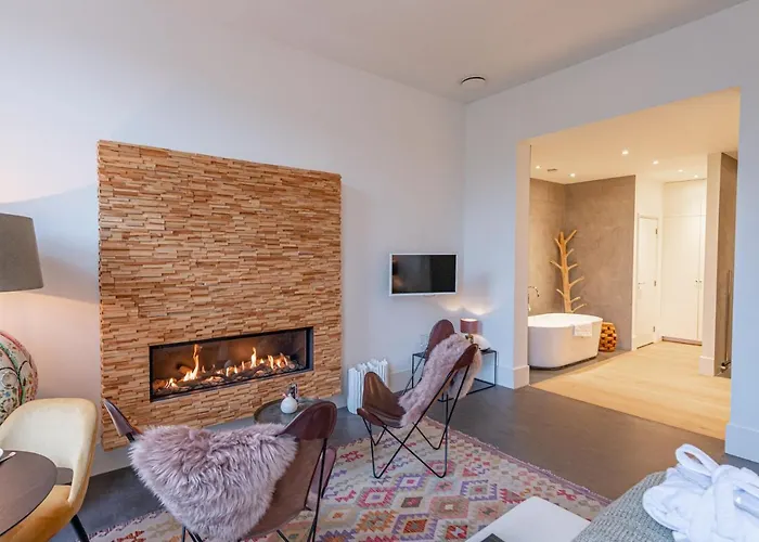 Bossche Stationsweg 2* Bois-le-Duc